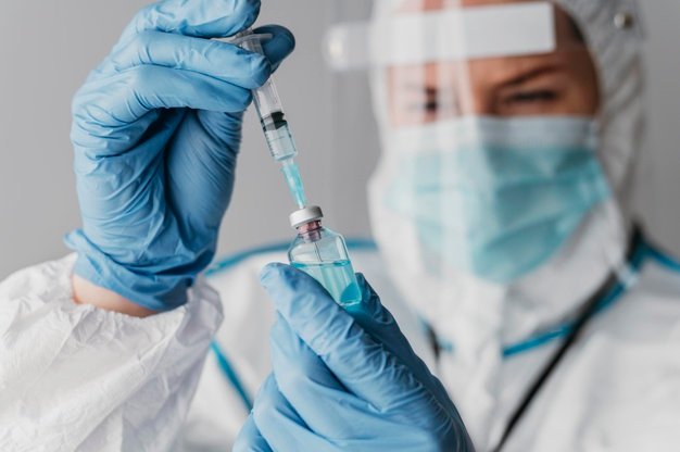 Covid-19 Vacina Pfizer/Oxford, superanticorpos e feriados em São Paulo